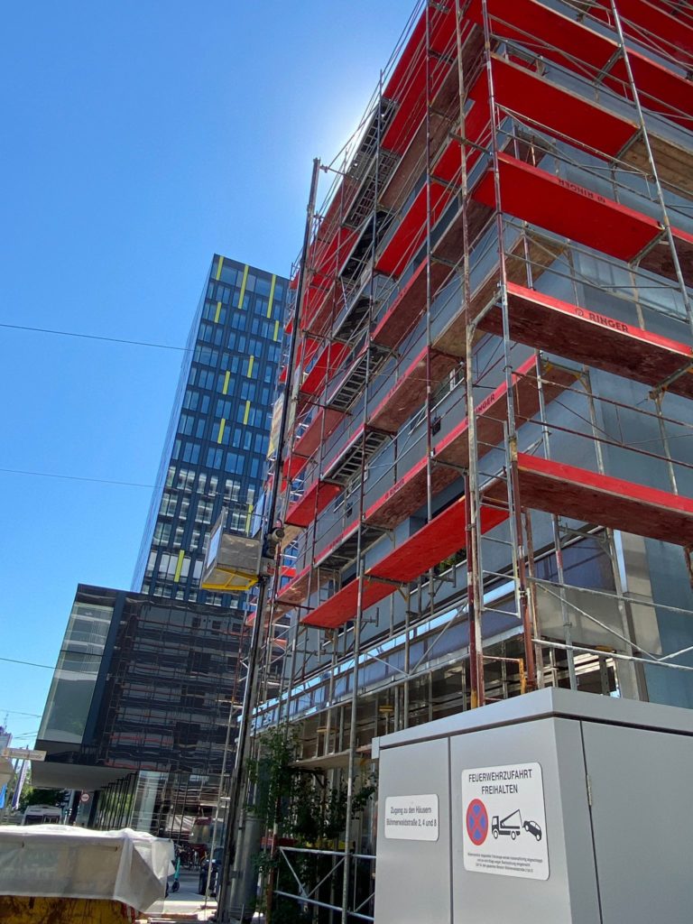 Valustruct - Visokokvalitetna Rješenja za Skele, Dizala i Renovacije u Gradišci i Zagrebu