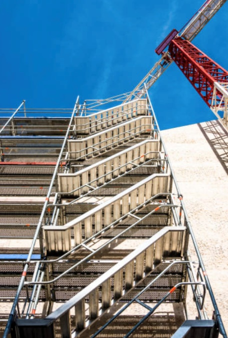 Valustruct - Visokokvalitetna Rješenja za Skele, Dizala i Renovacije u Gradišci i Zagrebu